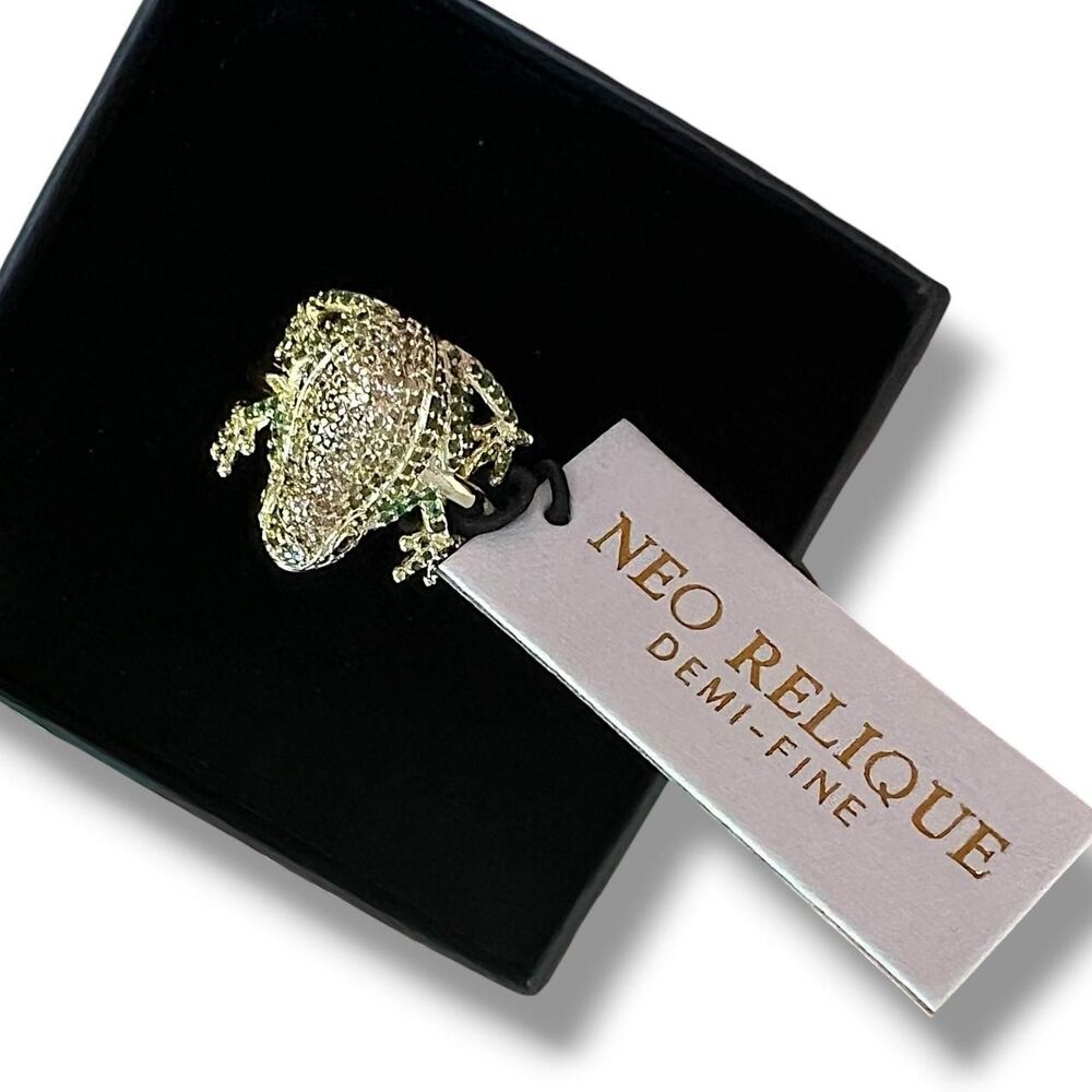 NEO RELIQUE Demi-Fine Frog Ring